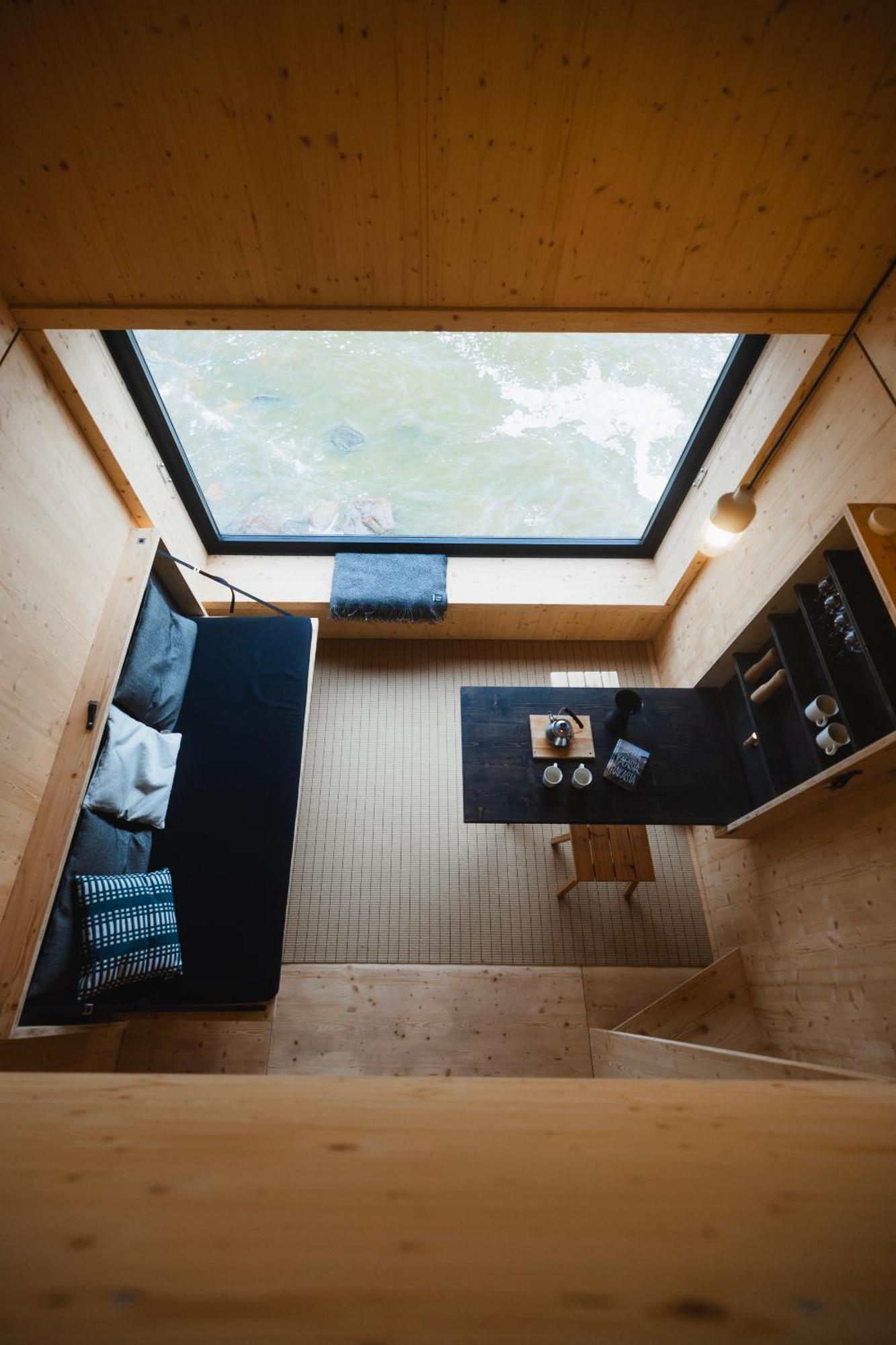 Gasthaus Majamaja Helsinki Off-Grid Retreat Exterior foto